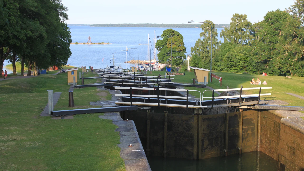 Overview of the Carl Johan seven-lock staircase flight at Berg on the Gota Canal descending toward Lake Roxen.