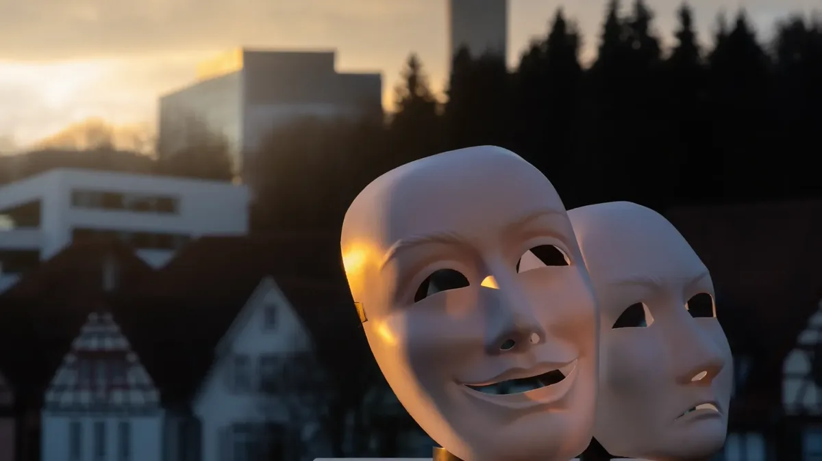 Professional Writing and Advanced Sentence Structures