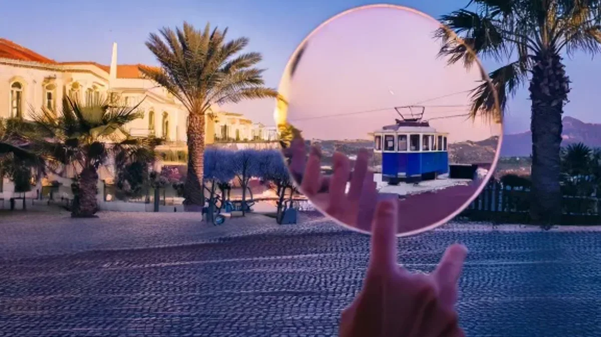 The Laws of Attraction: Pronoun Placement