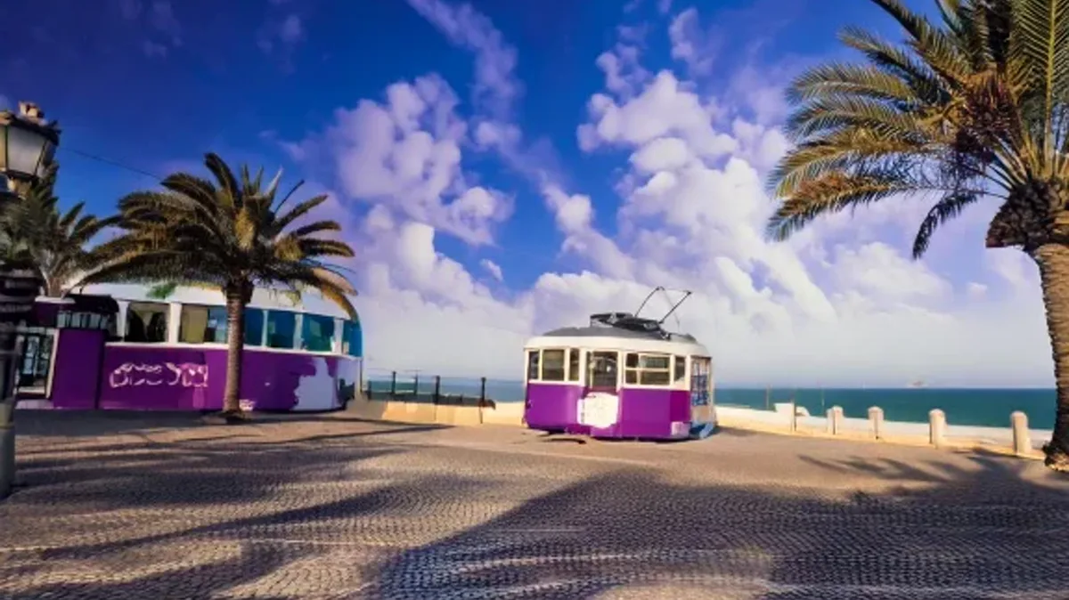 Planning for the Future and Past Regrets