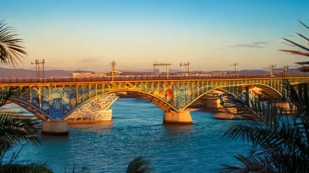 Nuanced Arguments: Contrast and Concession