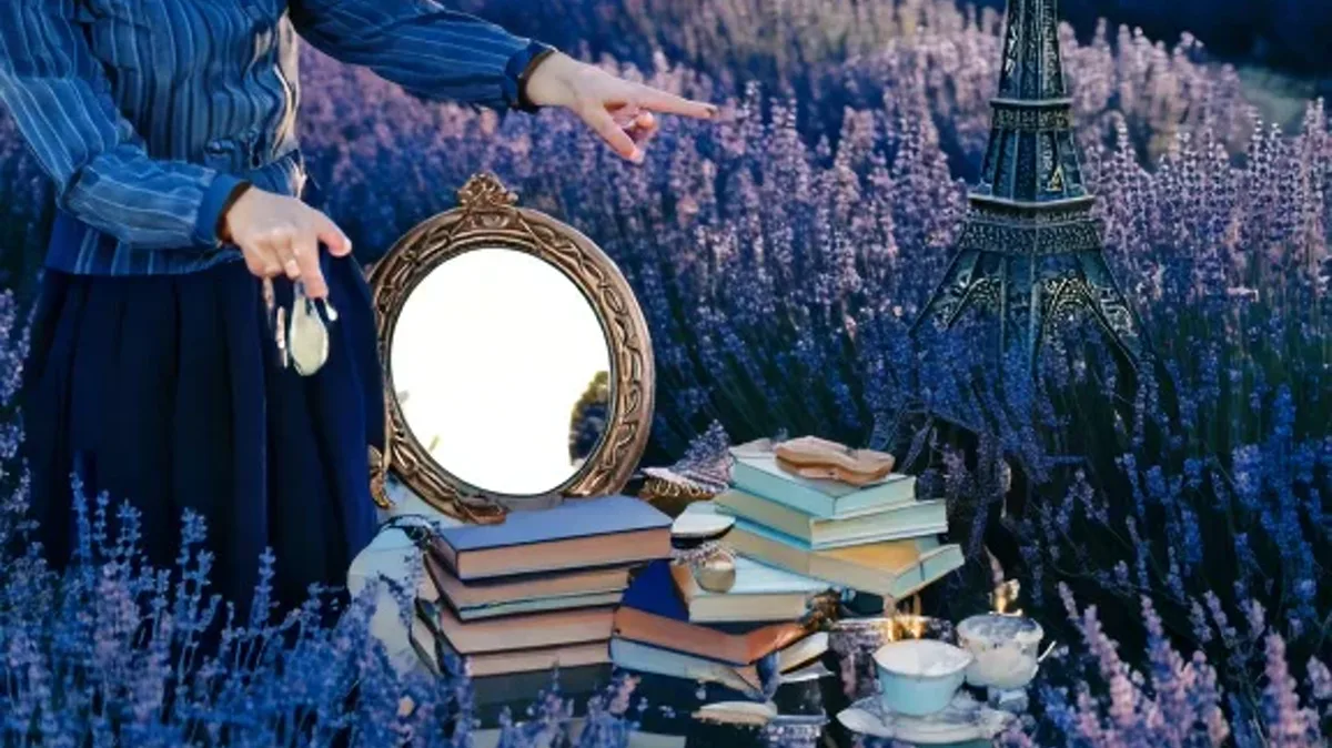 Replacing Nouns Like a Pro