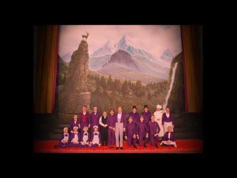 تصویر بندانگشتی THE GRAND BUDAPEST HOTEL: Official Red Band Trailer